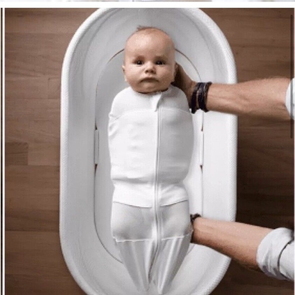 Happiest Baby SNOO Baby Sleep Swaddle, Size Large, 18-26 pounds - Picture 4 of 5